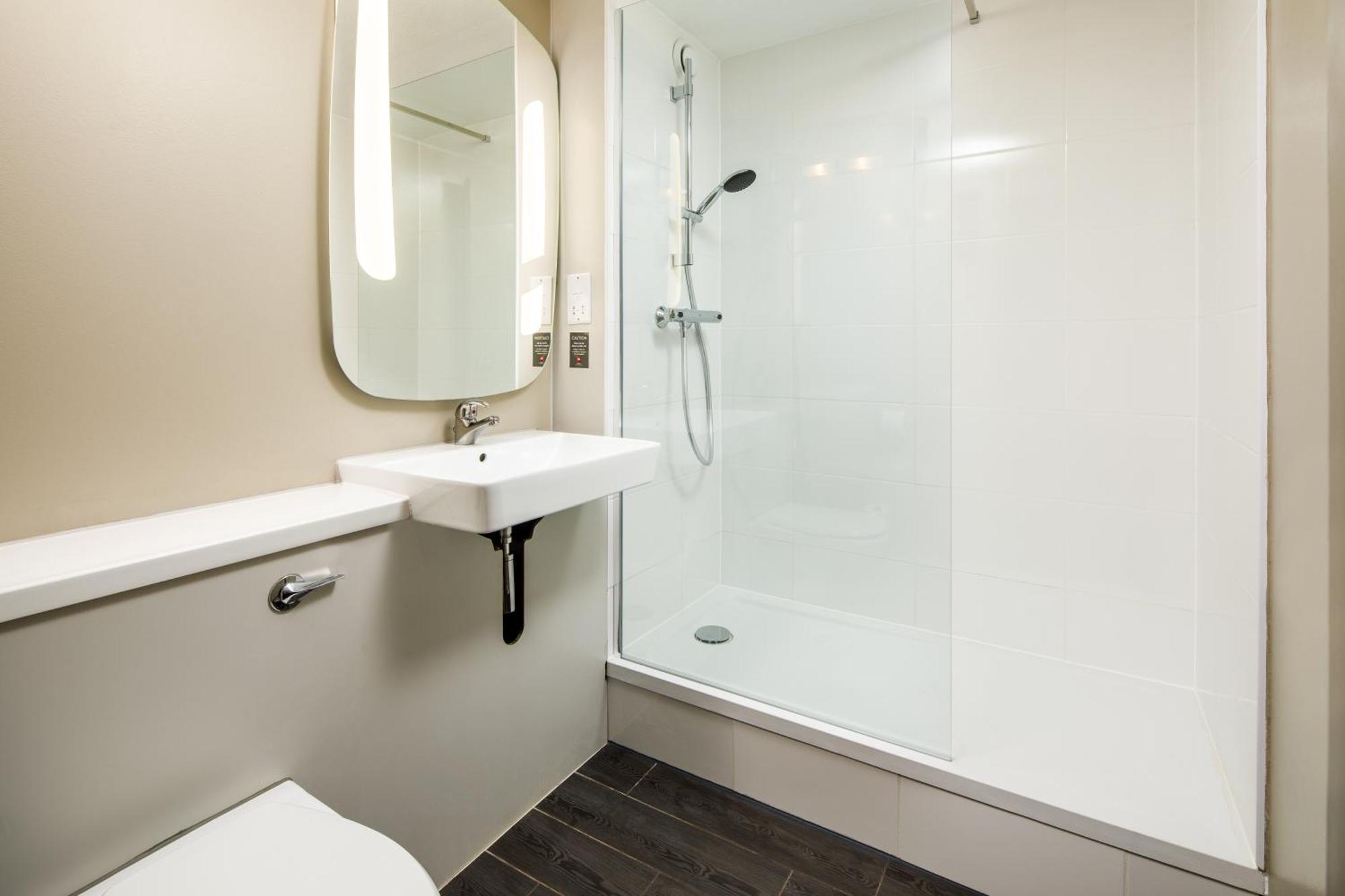 Ibis Coventry South Hotell Exteriör bild