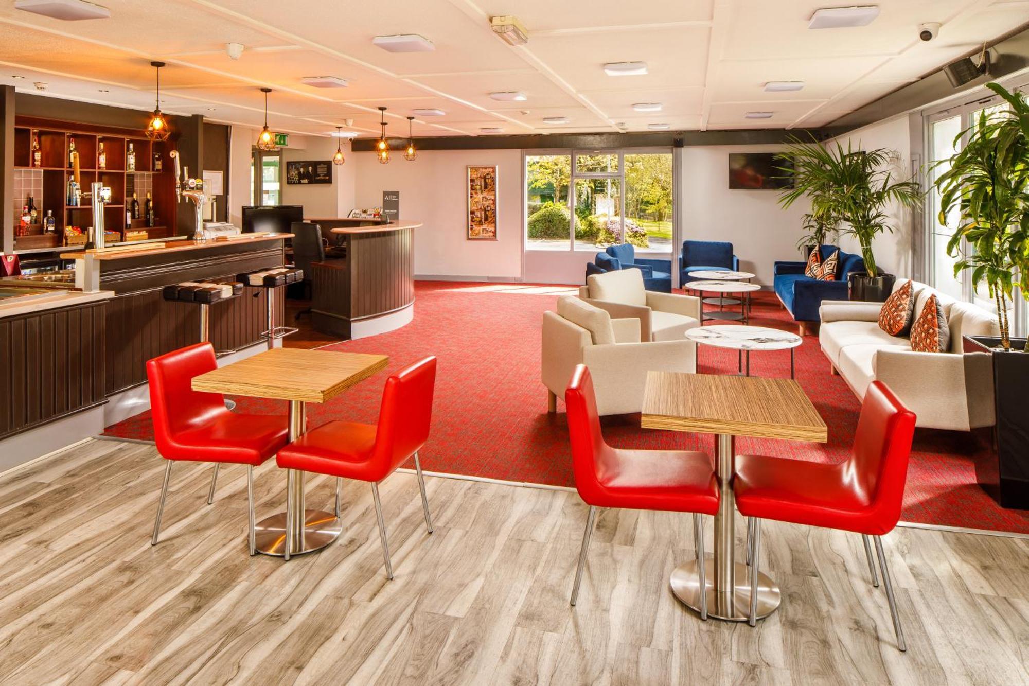 Ibis Coventry South Hotell Exteriör bild