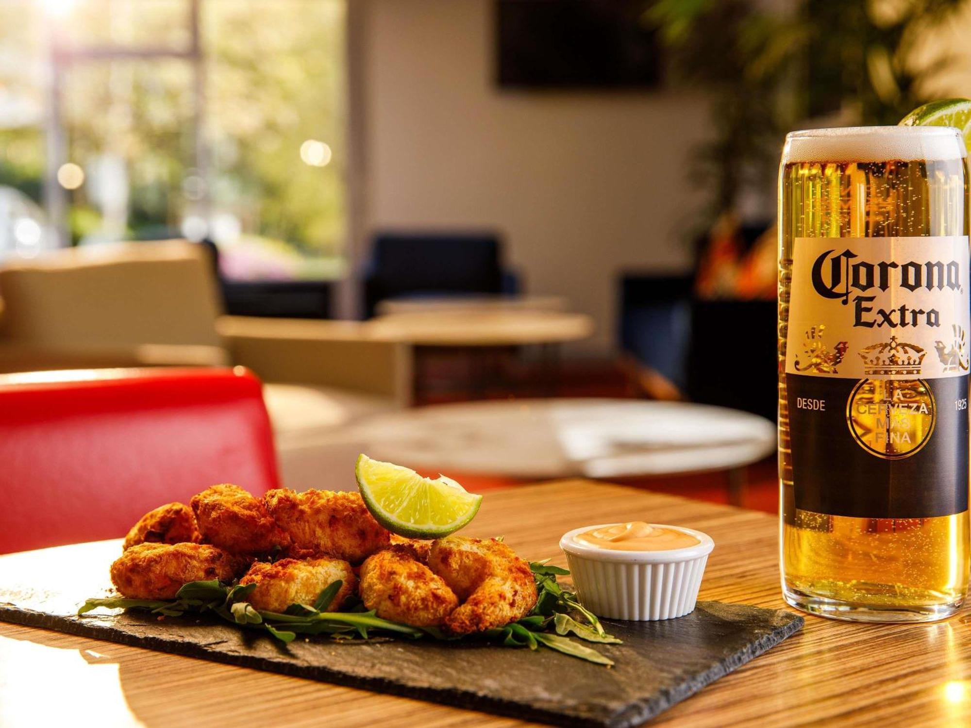 Ibis Coventry South Hotell Exteriör bild